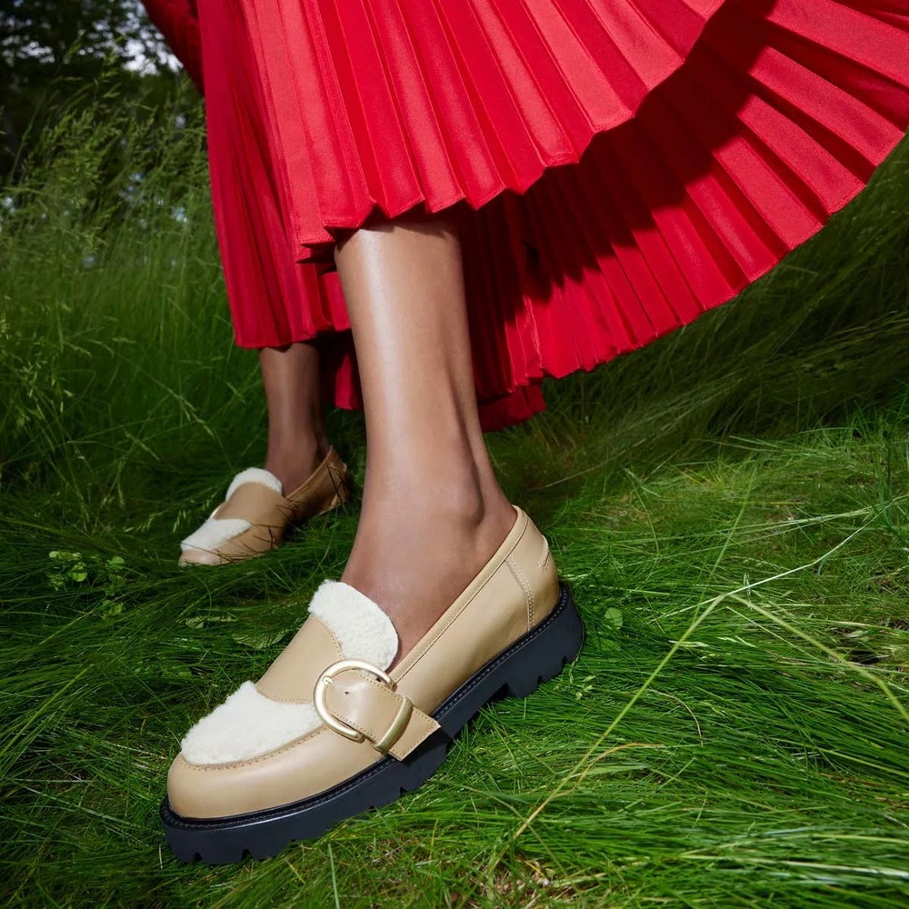 Chunky shearling loafer